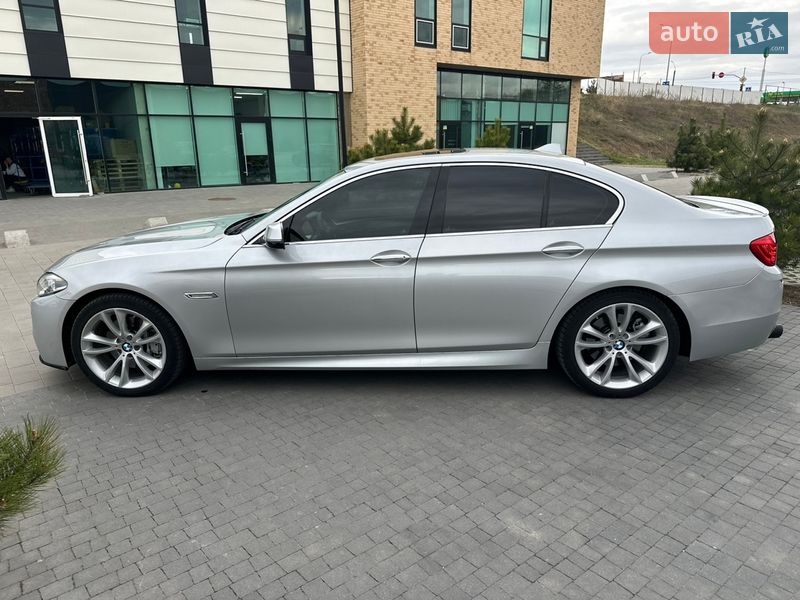Седан BMW 5 Series 2014 в Хмельницькому