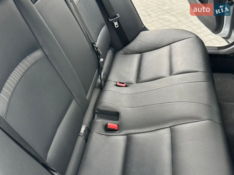 Седан BMW 5 Series 2014 в Хмельницькому