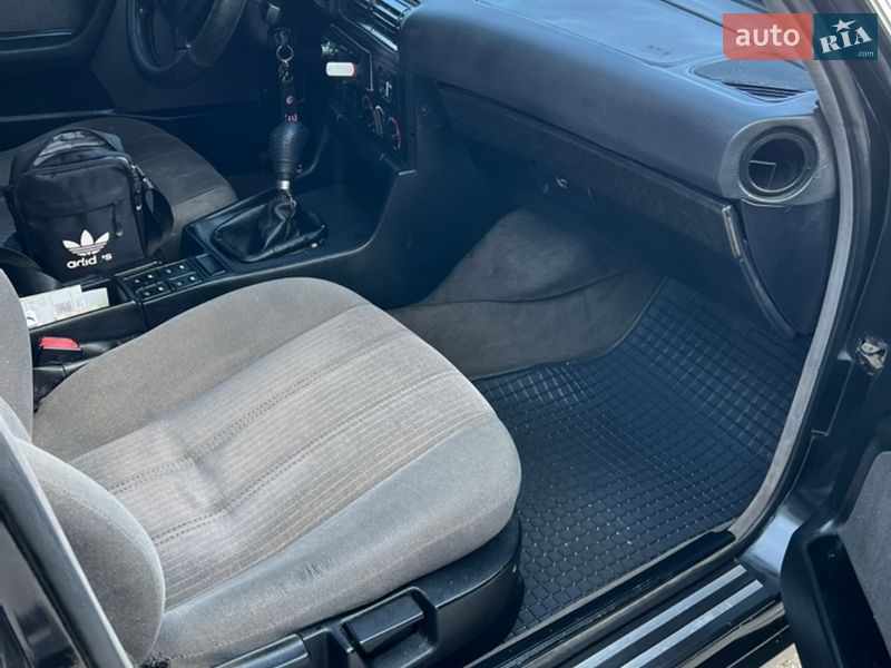 Седан BMW 5 Series 1994 в Жмеринке