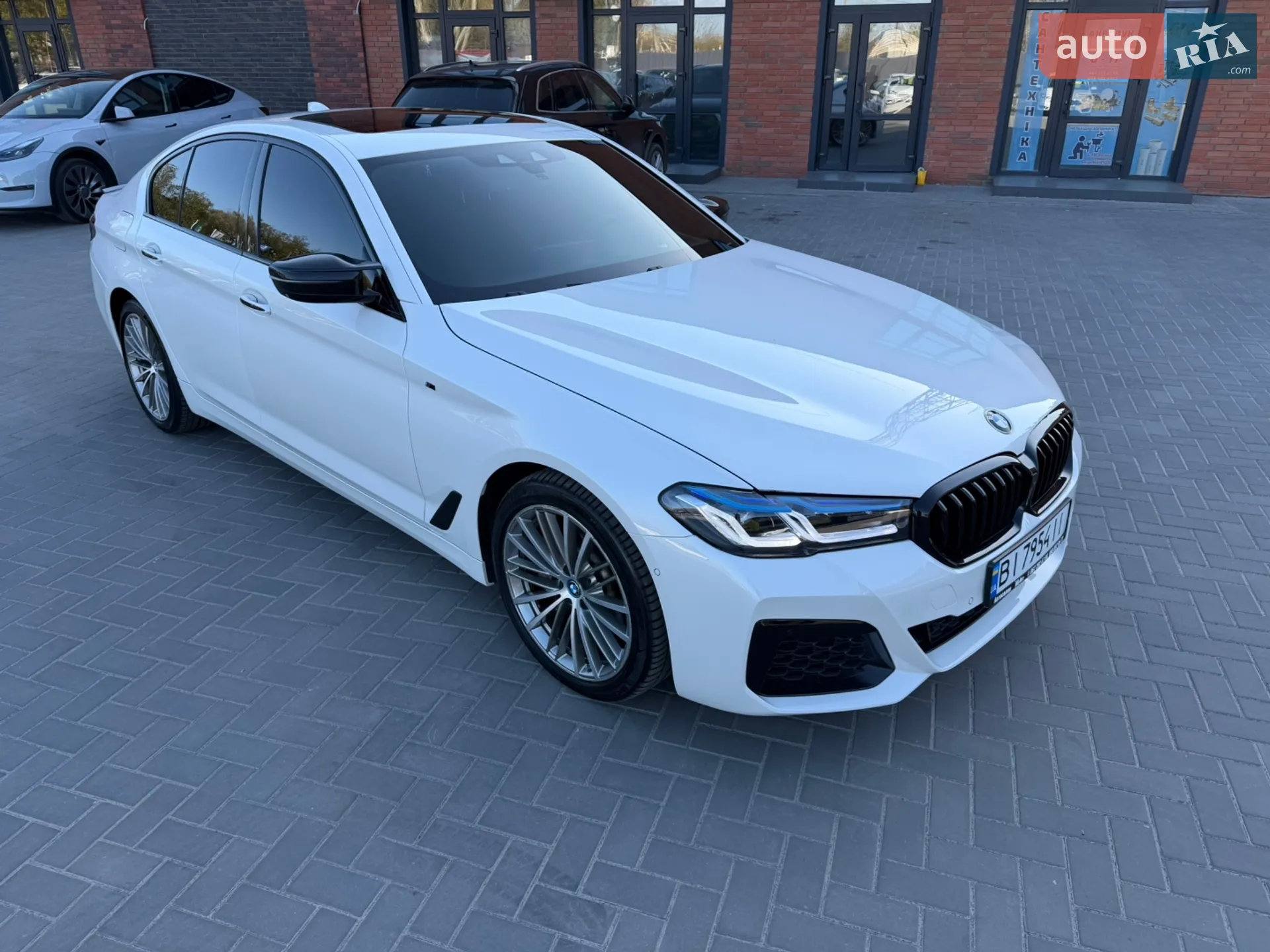 2017 BMW 5er - мініатюра 3