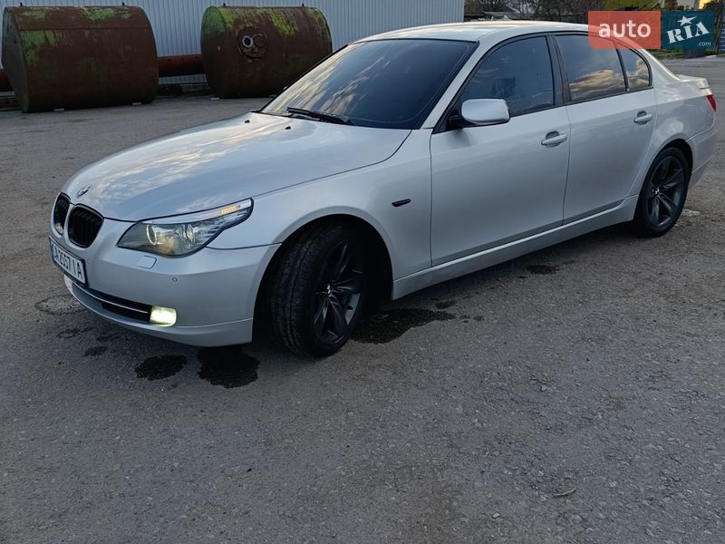 Седан BMW 5 Series 2007 в Гайсину