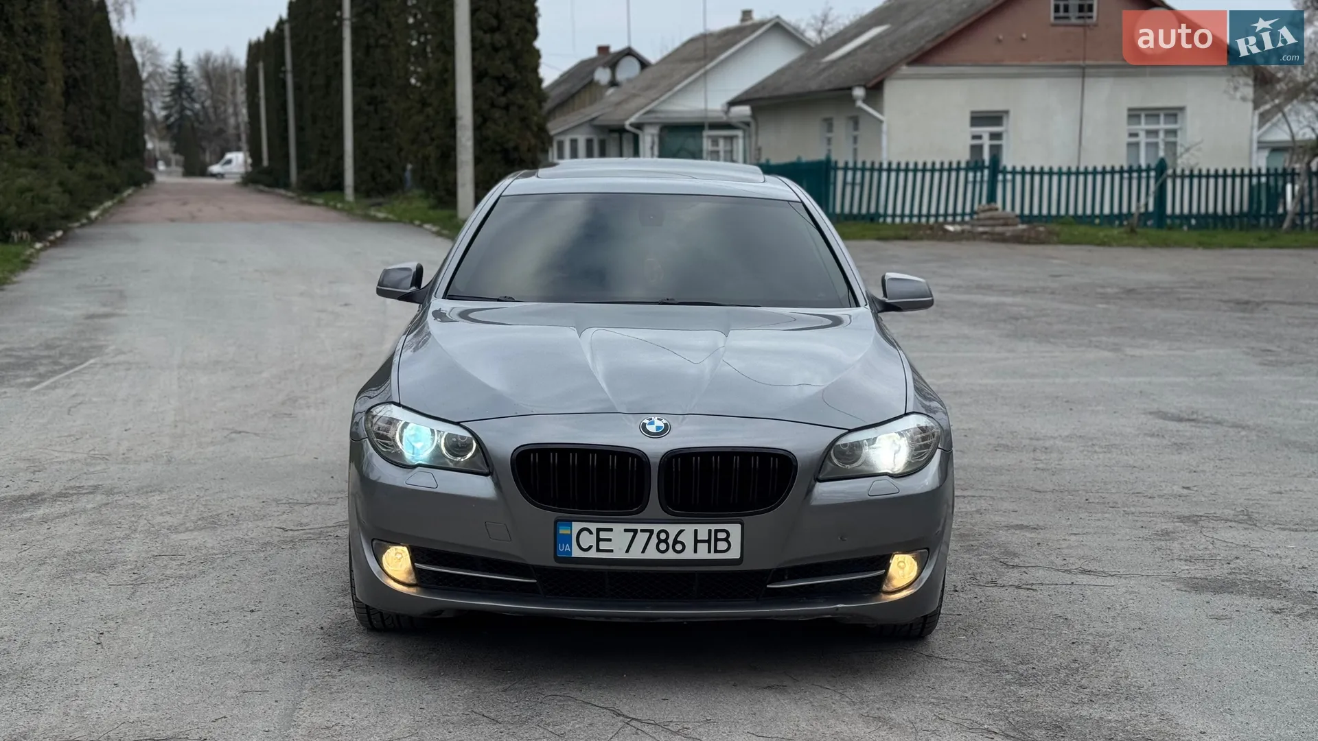 2010 BMW 5er - мініатюра 8