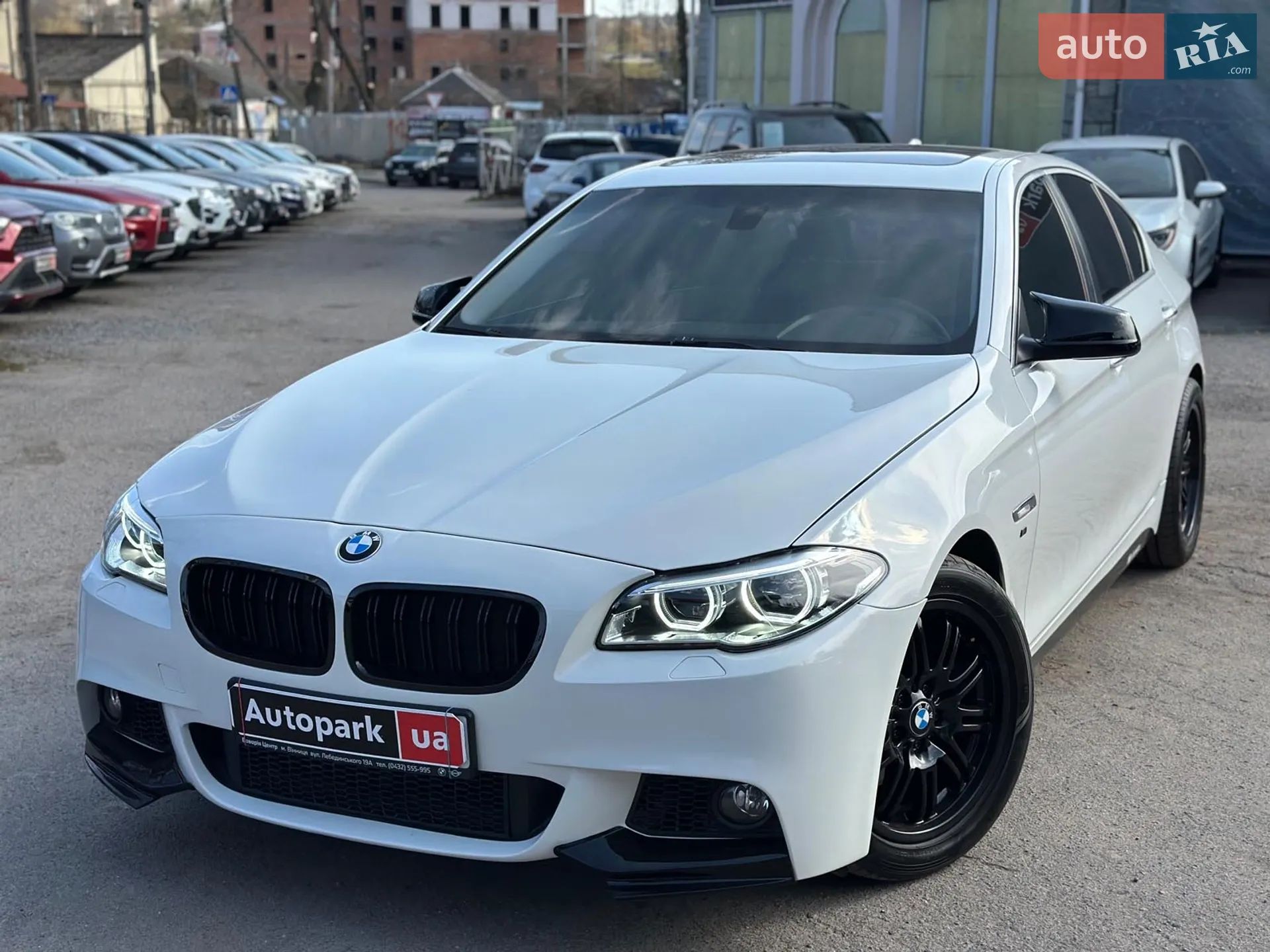 2013 BMW 5er - мініатюра 2