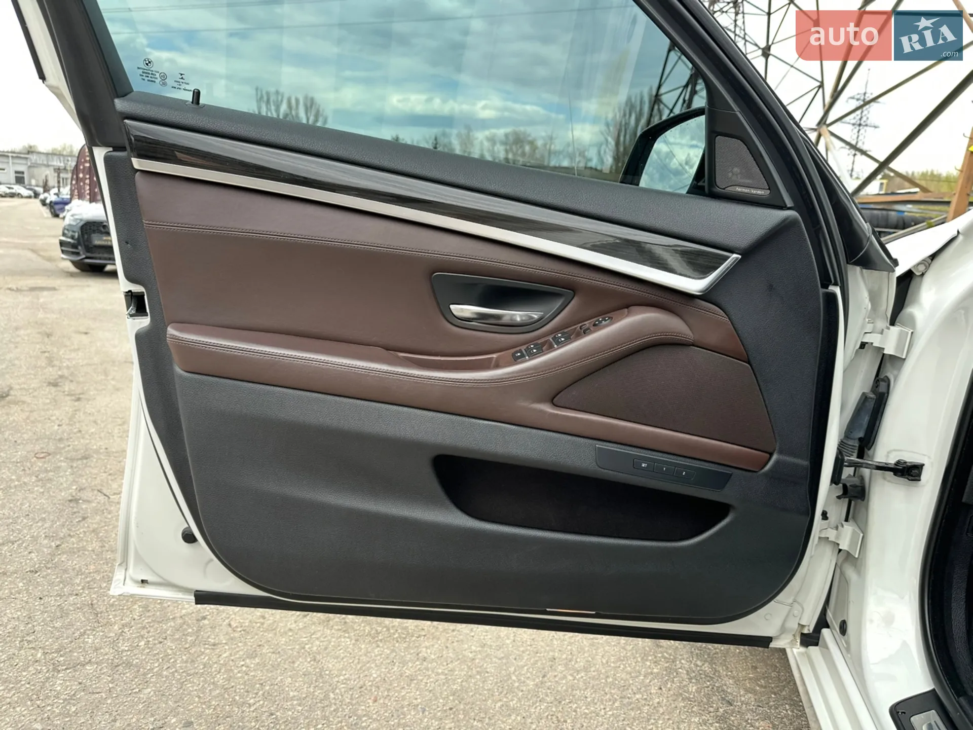 2016 BMW 5er - мініатюра 15