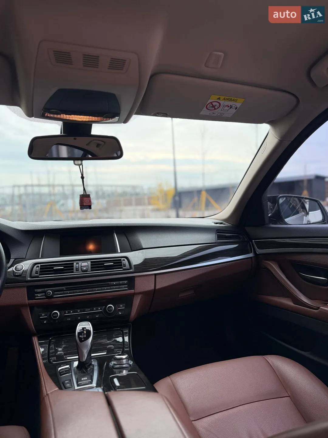2015 BMW 5er - мініатюра 23
