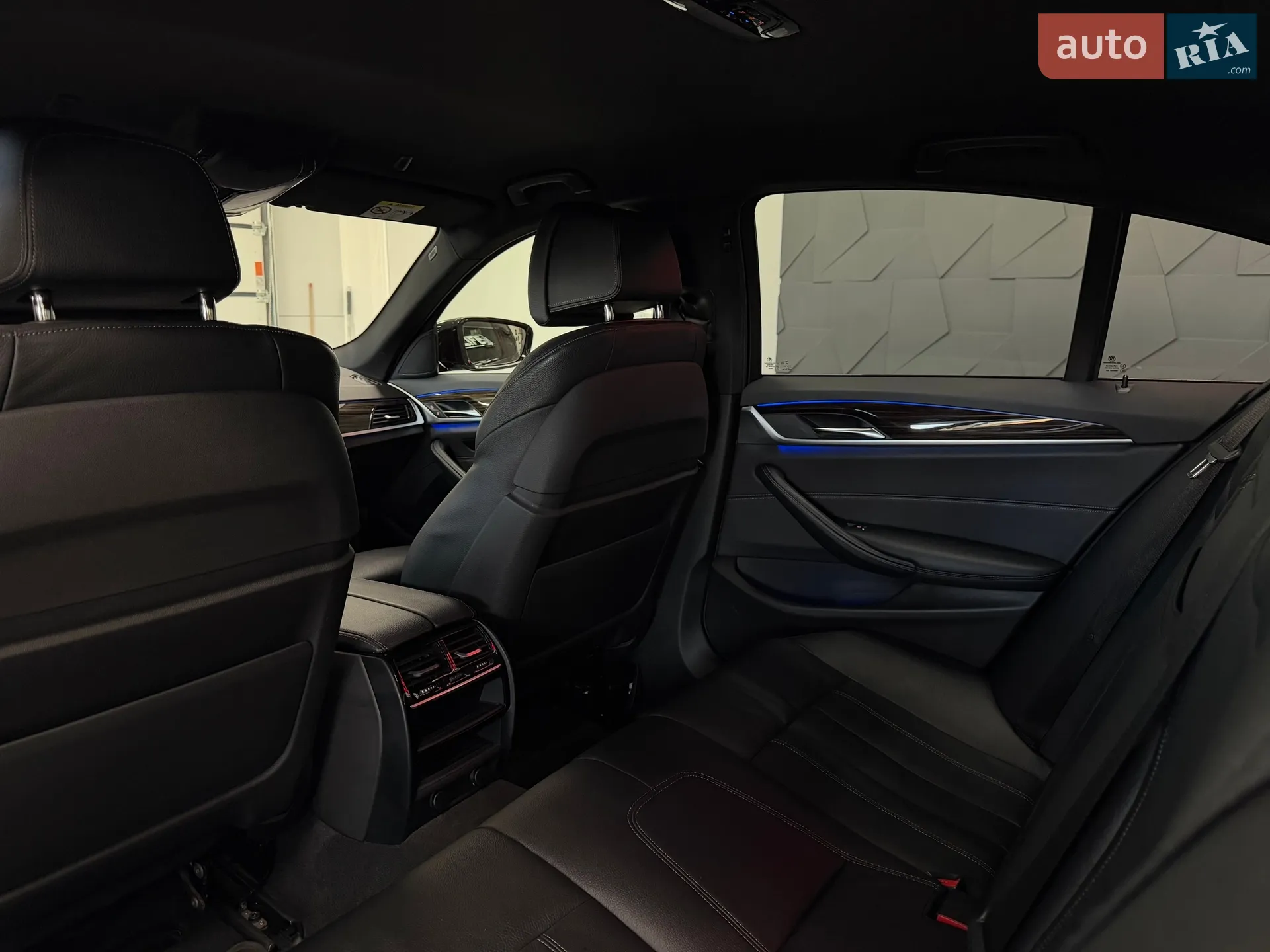 2017 BMW 5er - мініатюра 41
