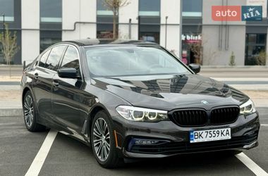 Седан BMW 5 Series 2017 в Ровно