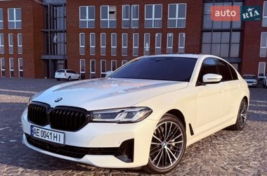 Седан BMW 5 Series 2023 в Киеве