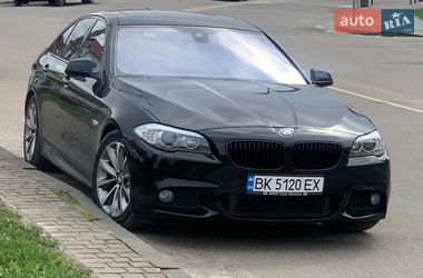 Седан BMW 5 Series 2012 в Дубно