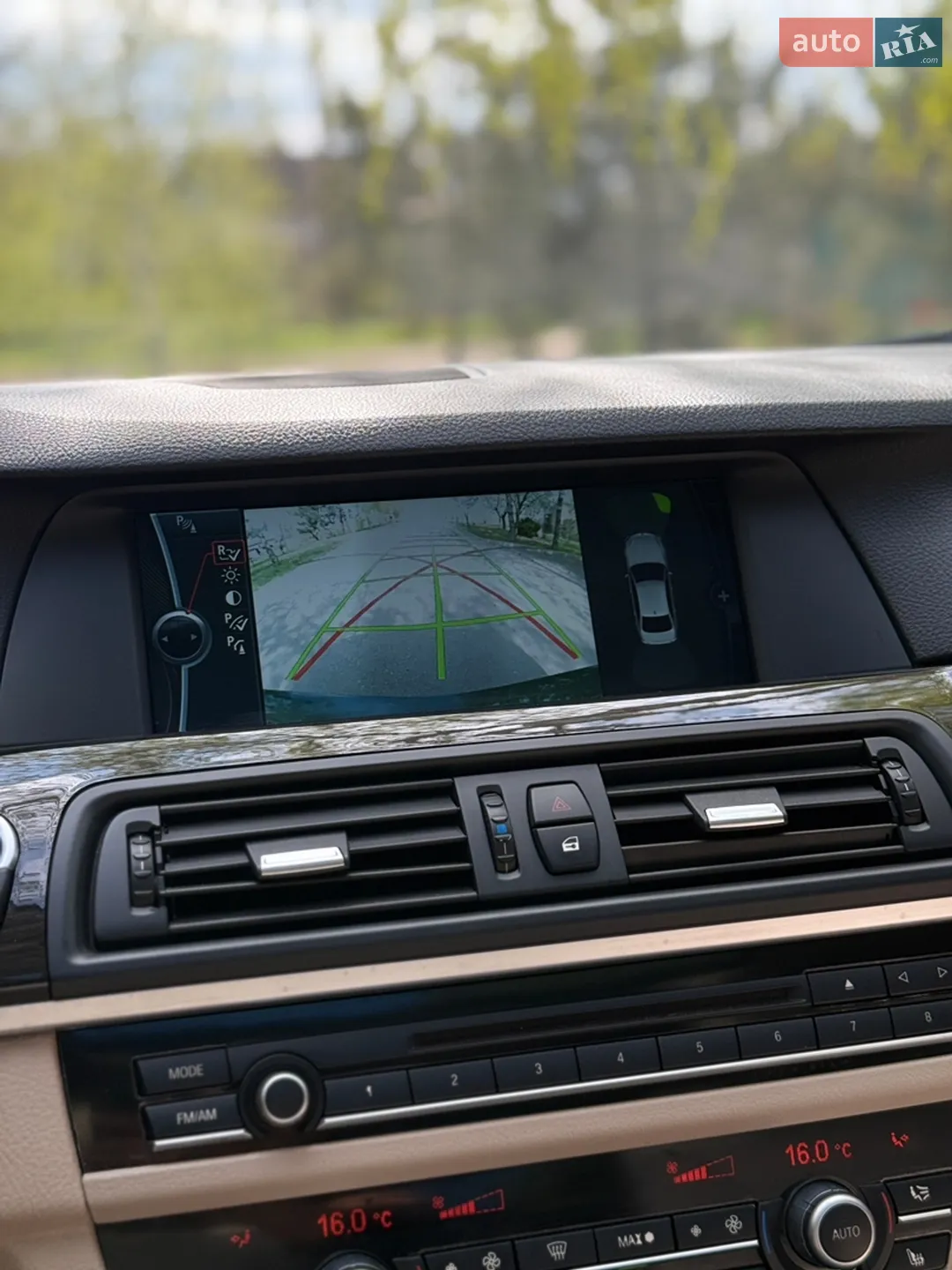 2011 BMW 5er - мініатюра 19