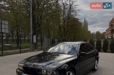 Седан BMW 5 Series 2002 в Ровно