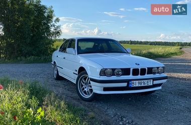 Седан BMW 5 Series 1990 в Полтаве