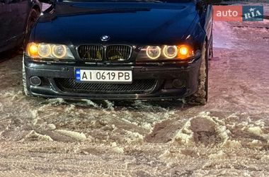 Седан BMW 5 Series 2001 в Софиевской Борщаговке