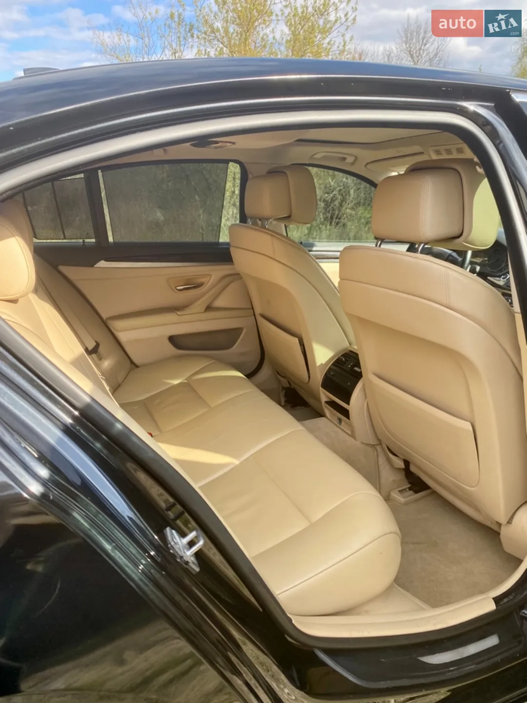 2010 BMW 5er - мініатюра 16
