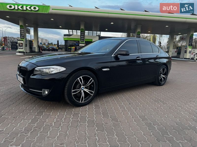 BMW 5 Series 2012
