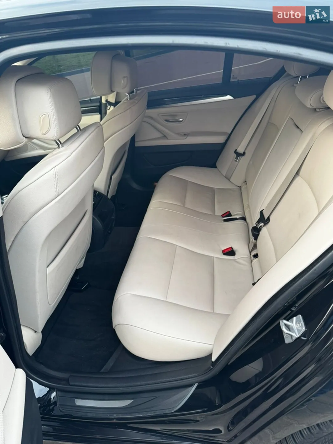 2012 BMW 5er - мініатюра 16