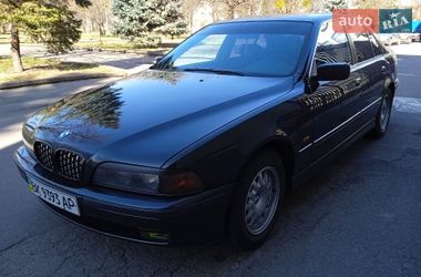 Седан BMW 5 Series 1999 в Рівному