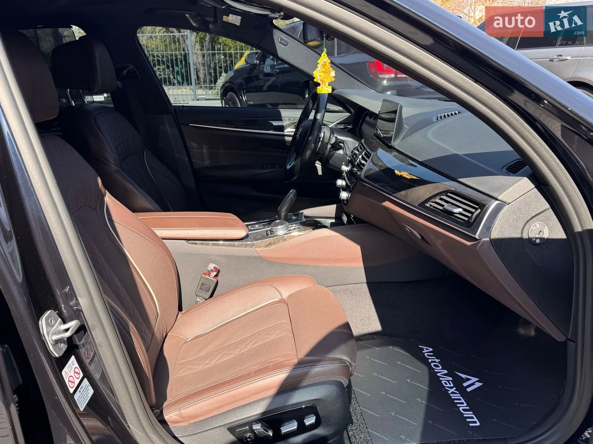 2017 BMW 5er - мініатюра 15