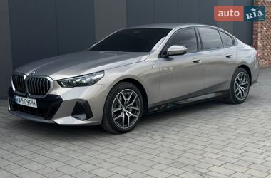 Седан BMW 5 Series 2025 в Хмельницком