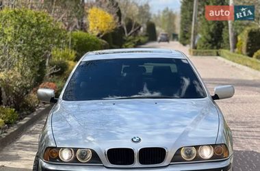Седан BMW 5 Series 2001 в Львове
