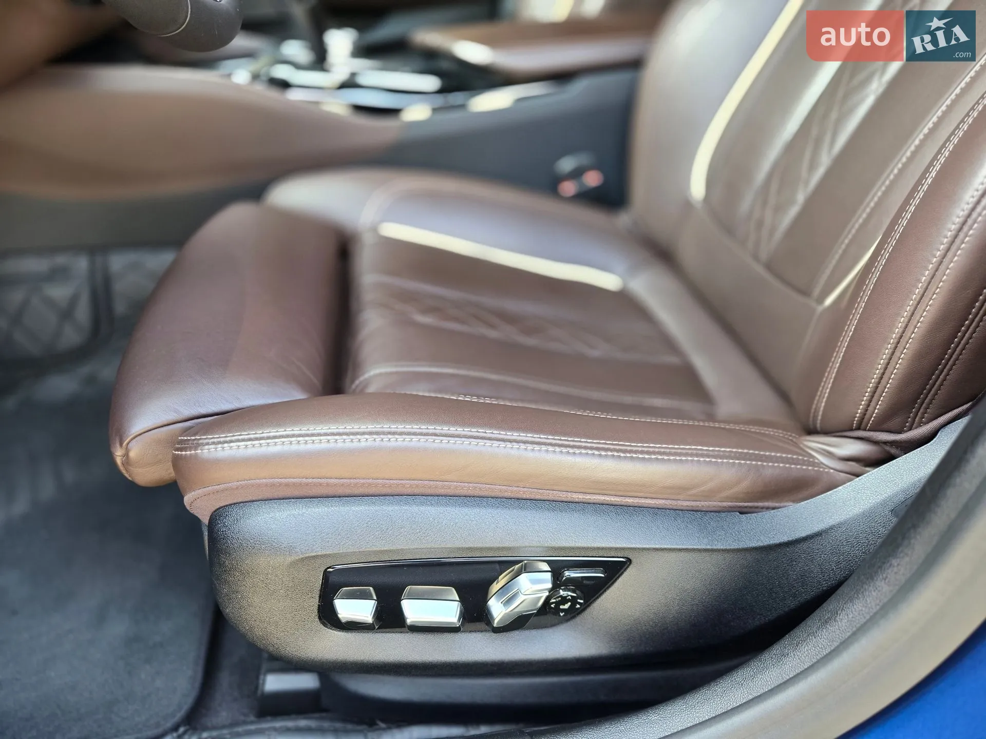 2020 BMW 5er - мініатюра 11