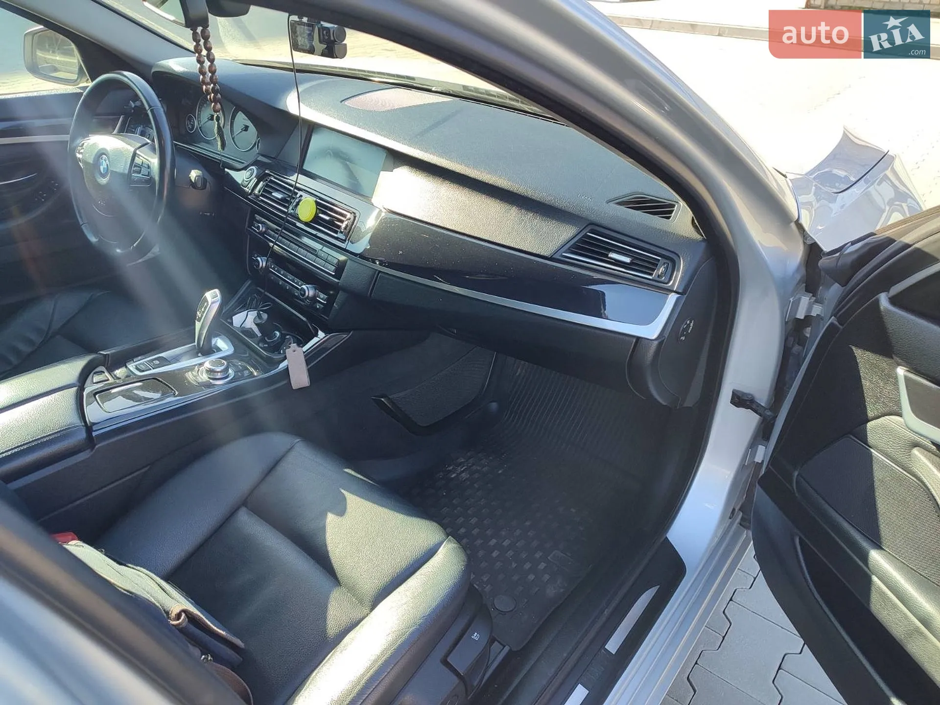 2010 BMW 5er - мініатюра 14