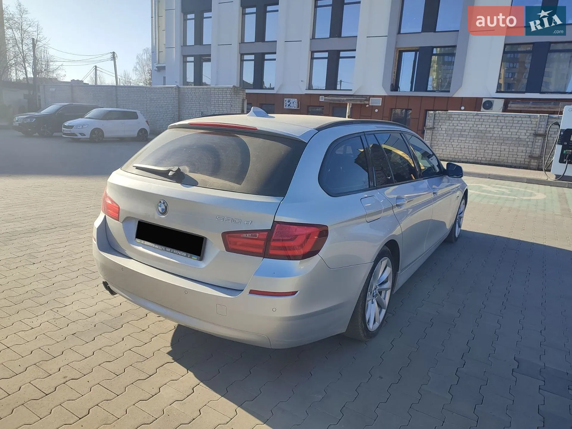 2010 BMW 5er - мініатюра 11