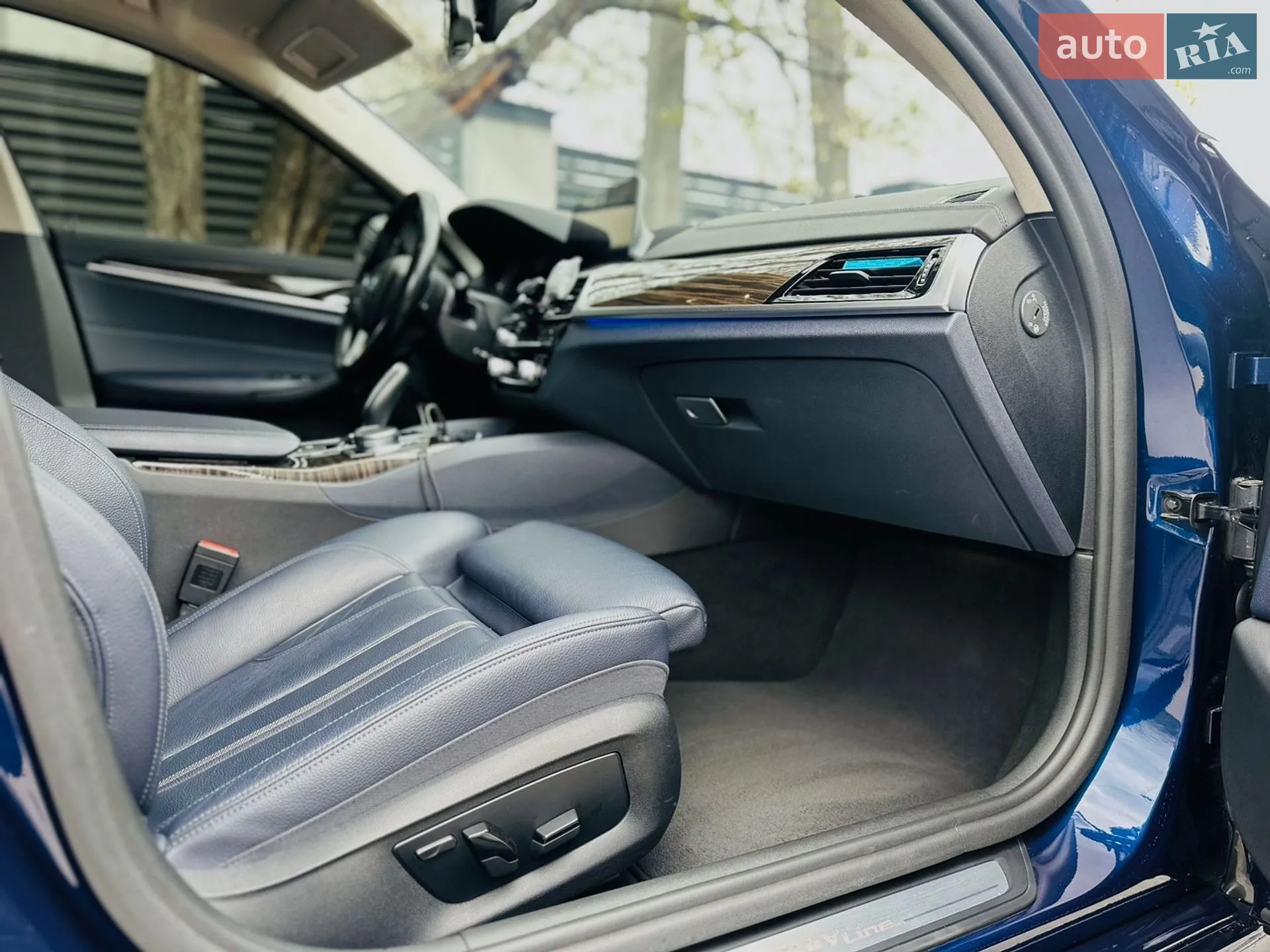 2017 BMW 5er - мініатюра 23