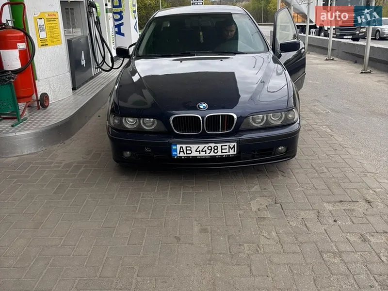 BMW 5 Series 2000