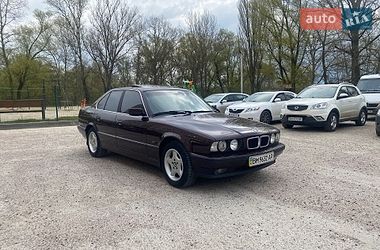 Седан BMW 5 Series 1995 в Сумах