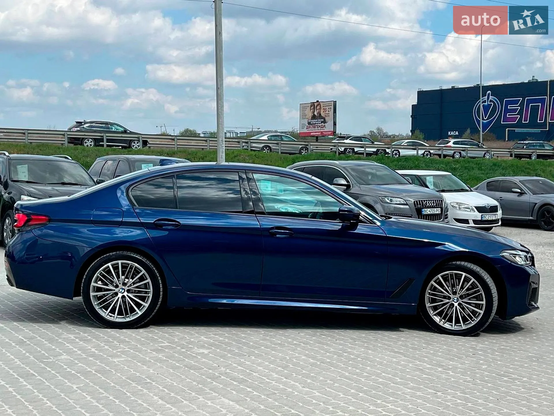 2020 BMW 5er - мініатюра 12