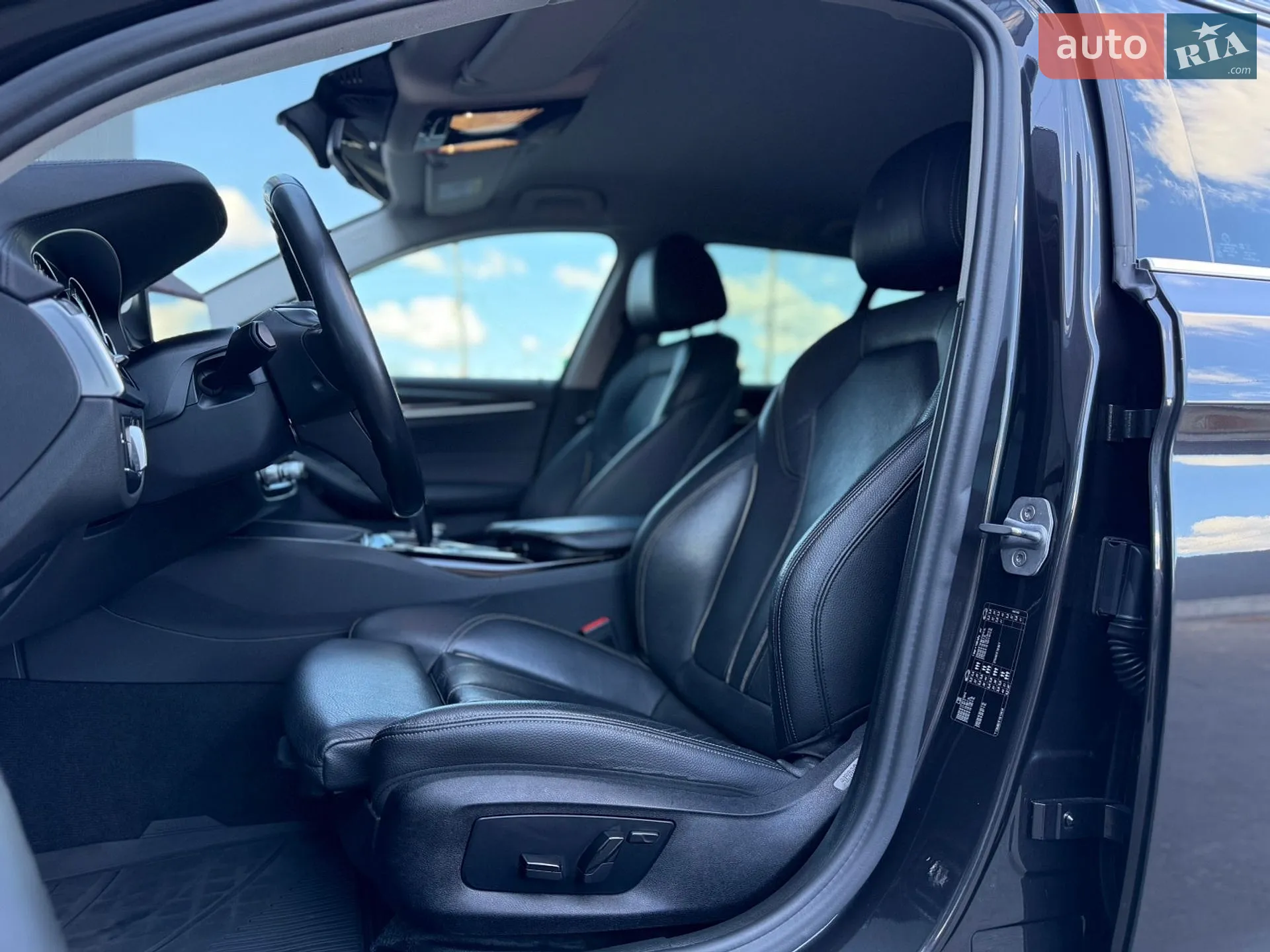 2017 BMW 5er - мініатюра 25