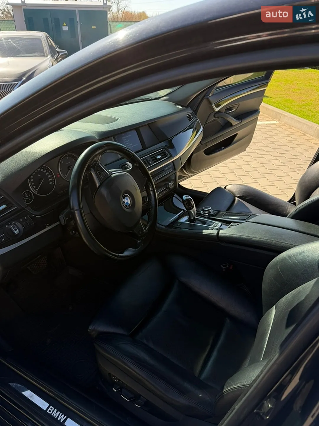 2010 BMW 5er - мініатюра 13