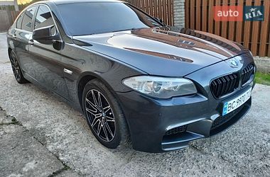 Седан BMW 5 Series 2012 в Львове
