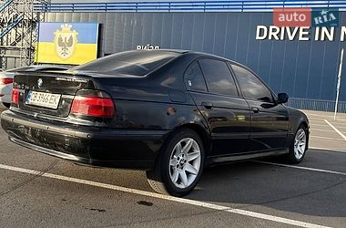 Седан BMW 5 Series 2000 в Чернигове