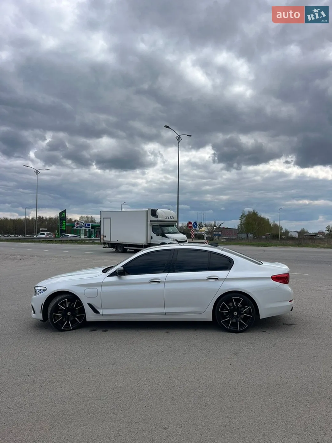 2017 BMW 5er - мініатюра 4