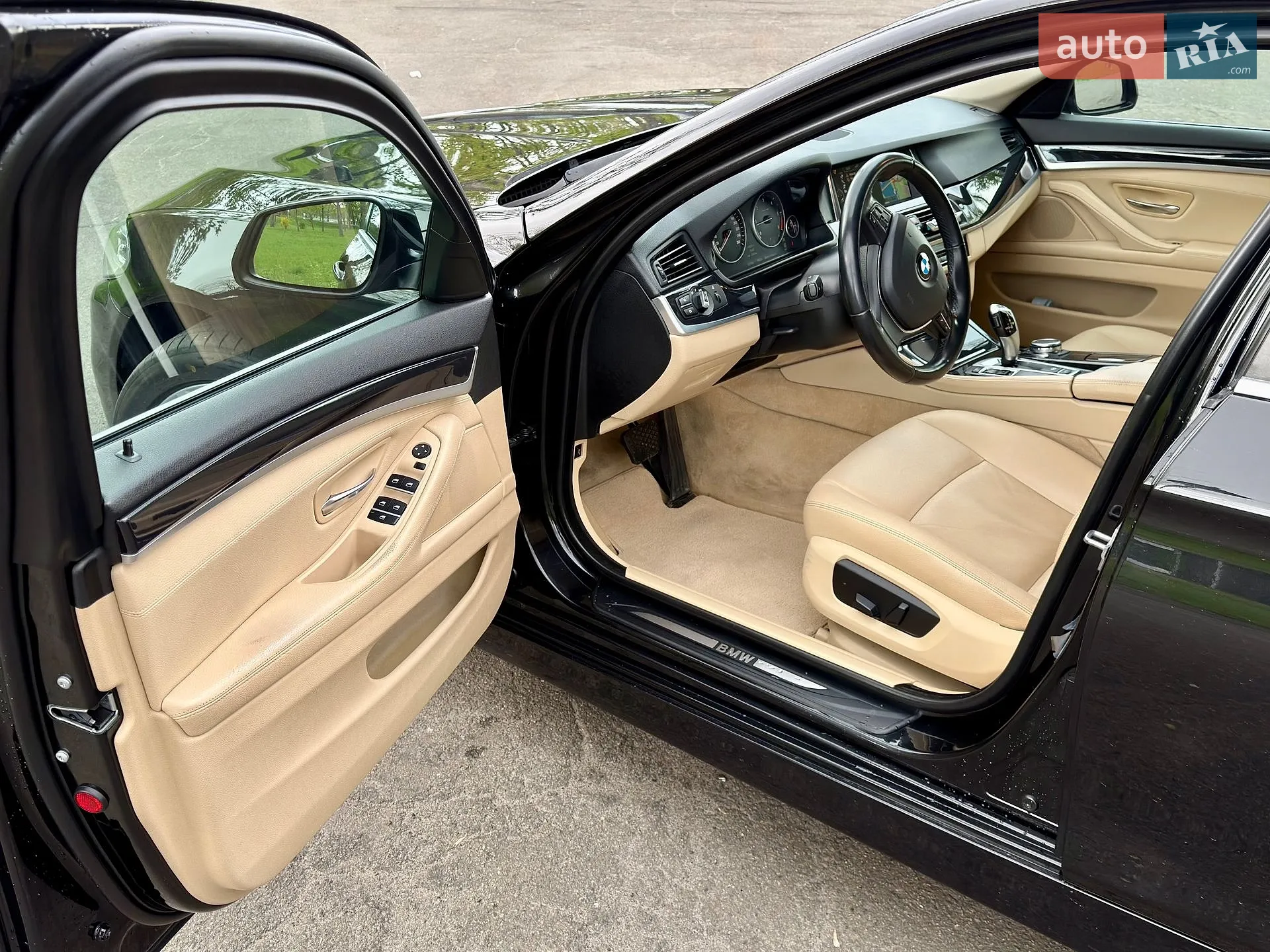 2013 BMW 5er - мініатюра 17