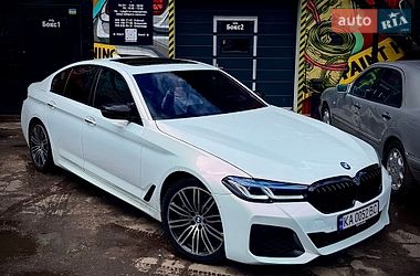 Седан BMW 5 Series 2017 в Києві