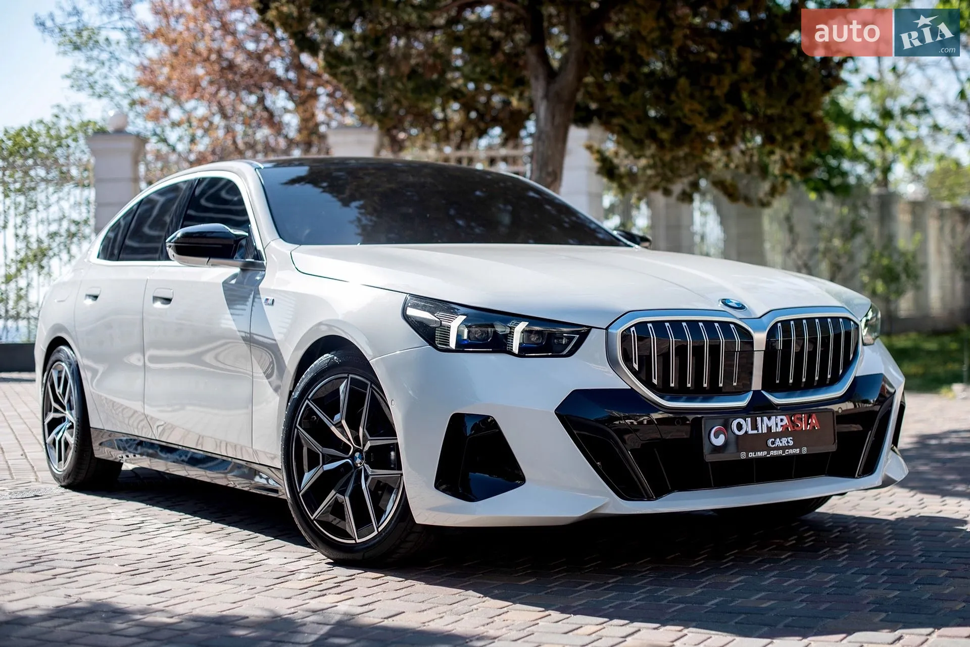 2024 BMW 5er - мініатюра 3