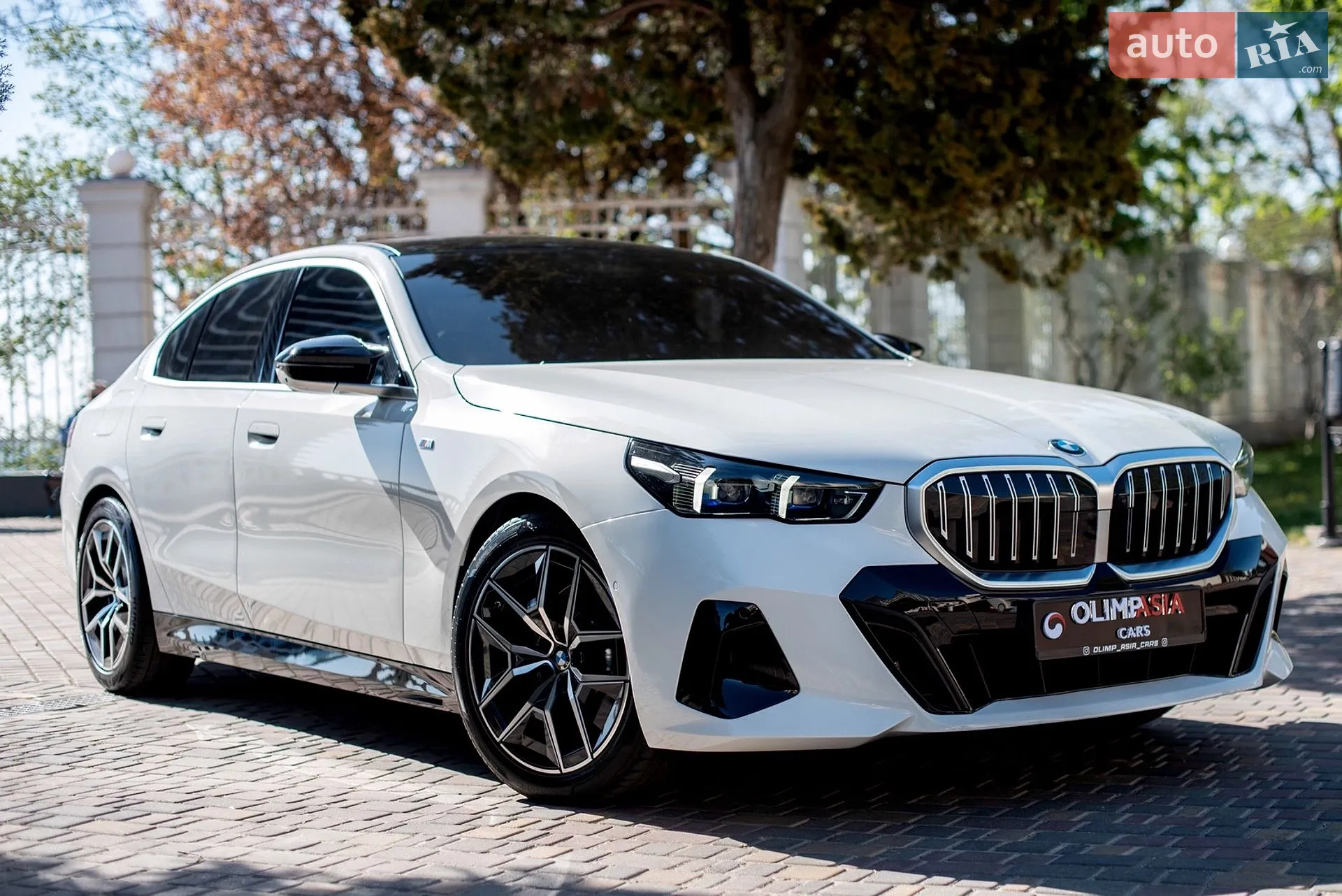 2024 BMW 5er - мініатюра 2