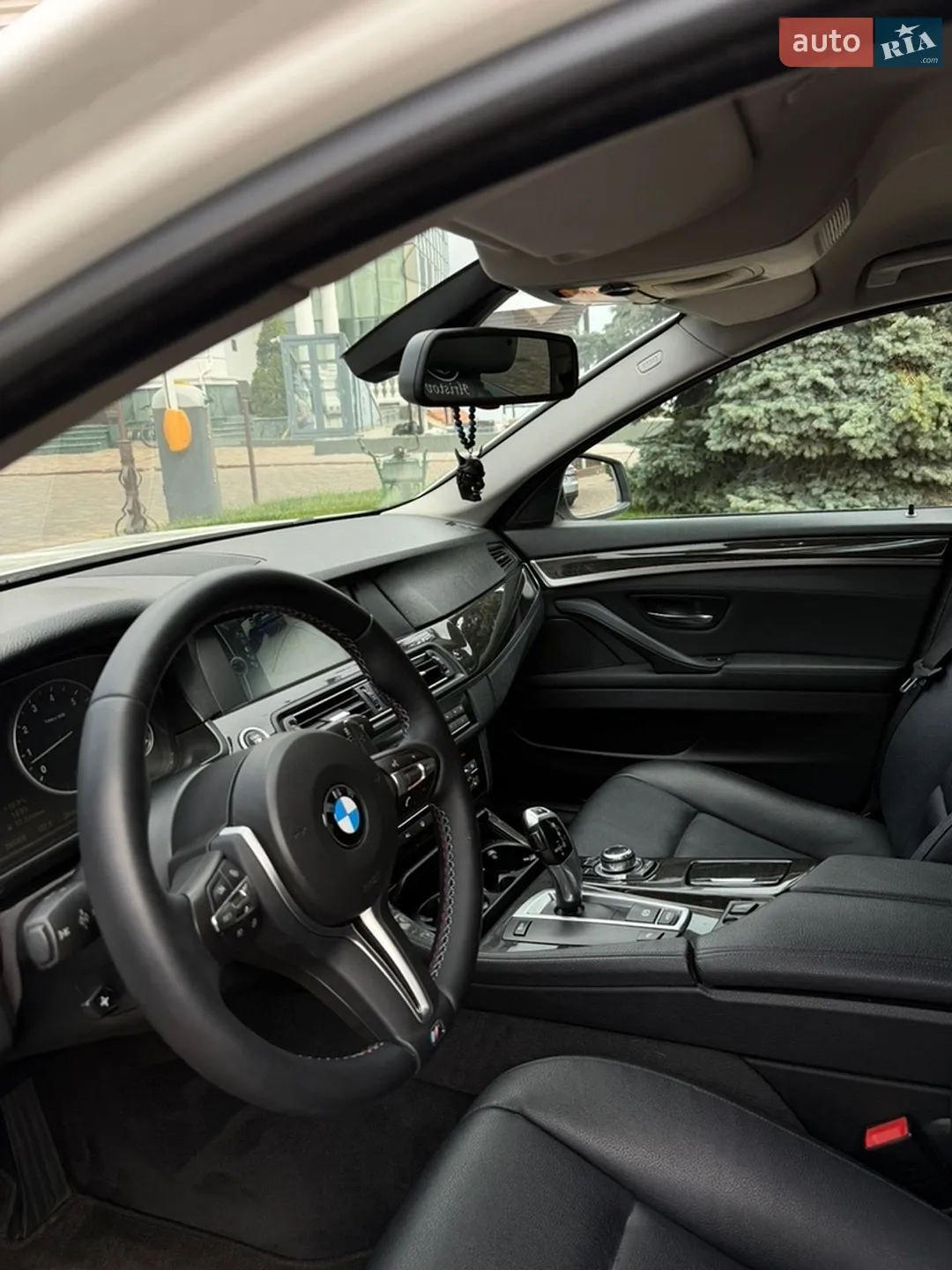 2010 BMW 5er - мініатюра 14