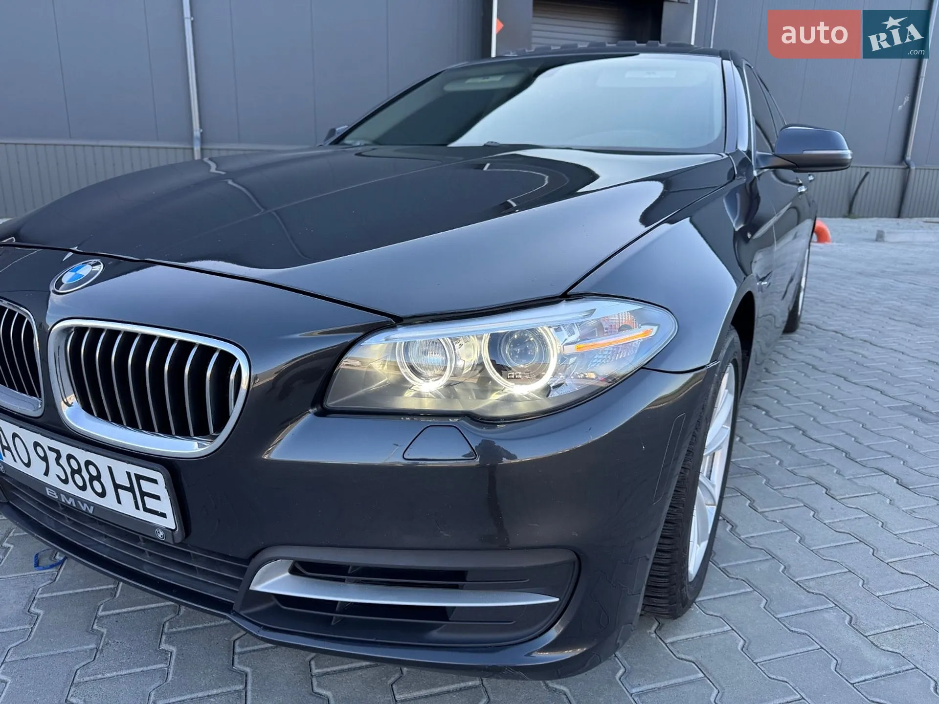 BMW 5 Series 2013 VIN WBA5A5C50ED502186 фото оголошення 4 з 44