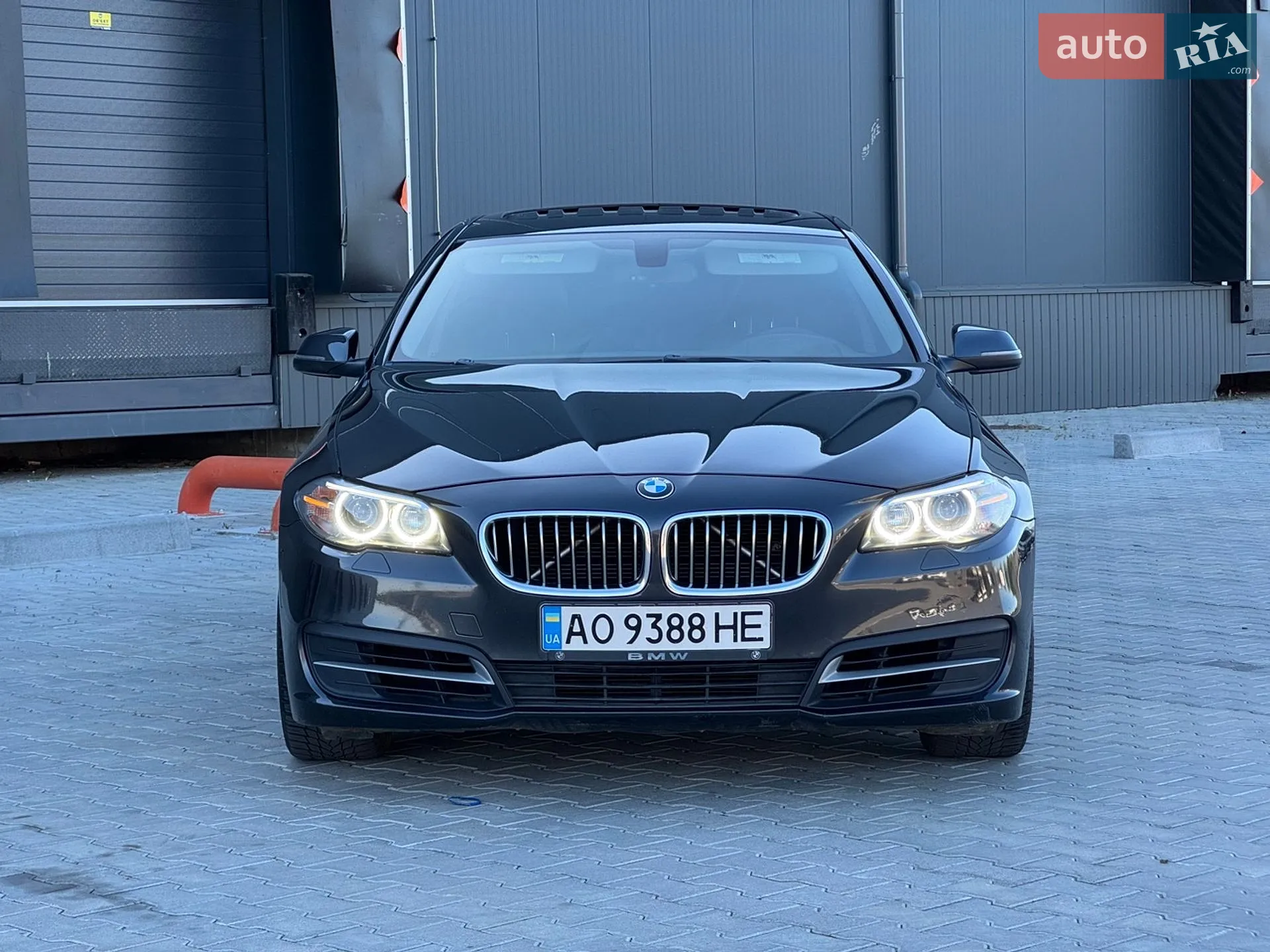 BMW 5 Series 2013 VIN WBA5A5C50ED502186 фото оголошення 3 з 44