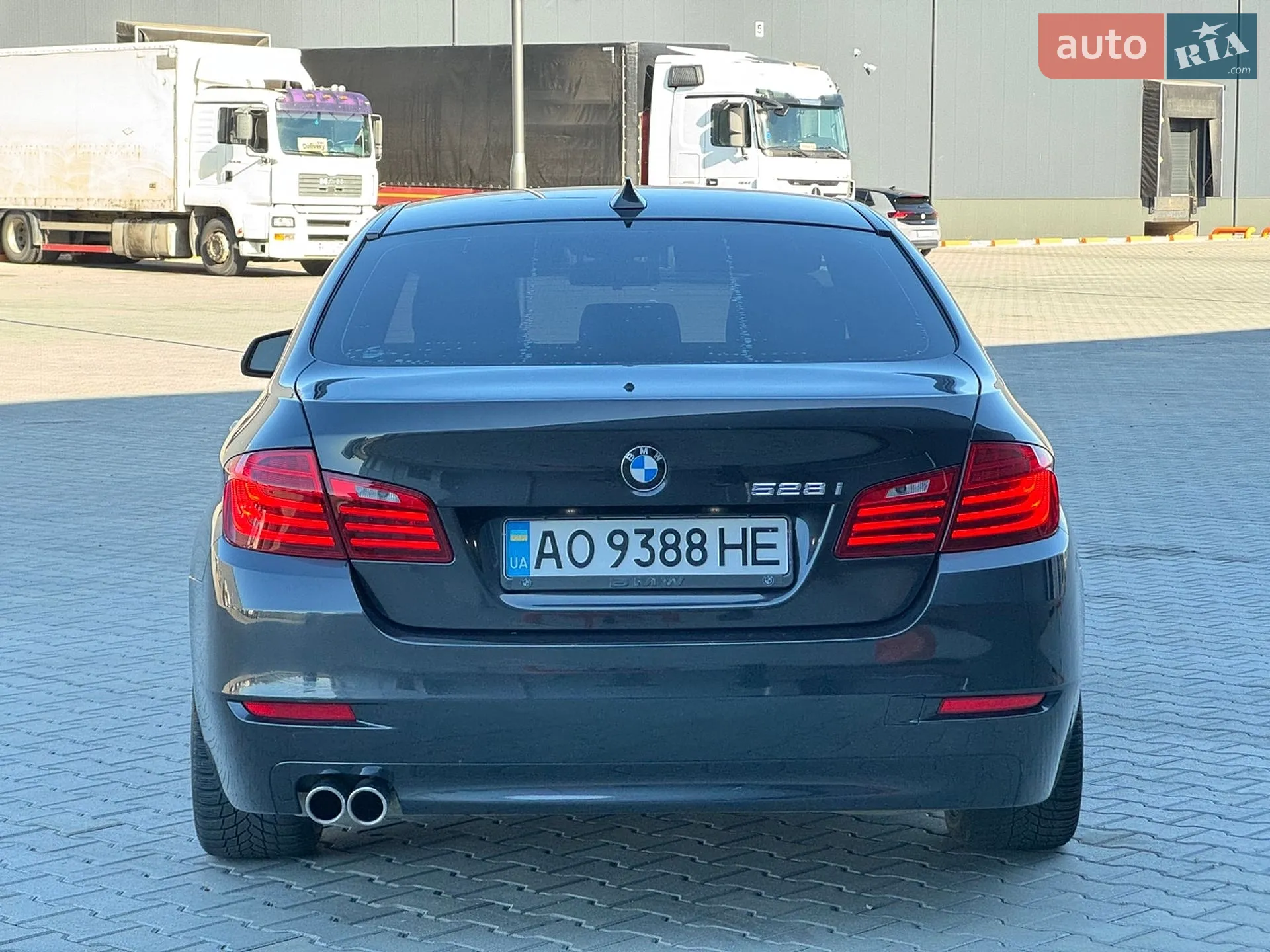 BMW 5 Series 2013 VIN WBA5A5C50ED502186 фото оголошення 10 з 44