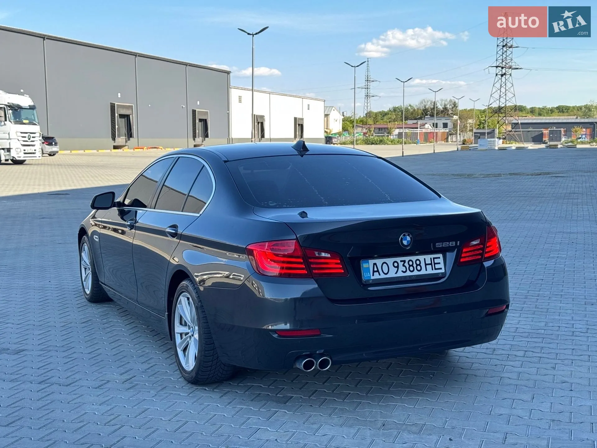 BMW 5 Series 2013 VIN WBA5A5C50ED502186 фото оголошення 13 з 44