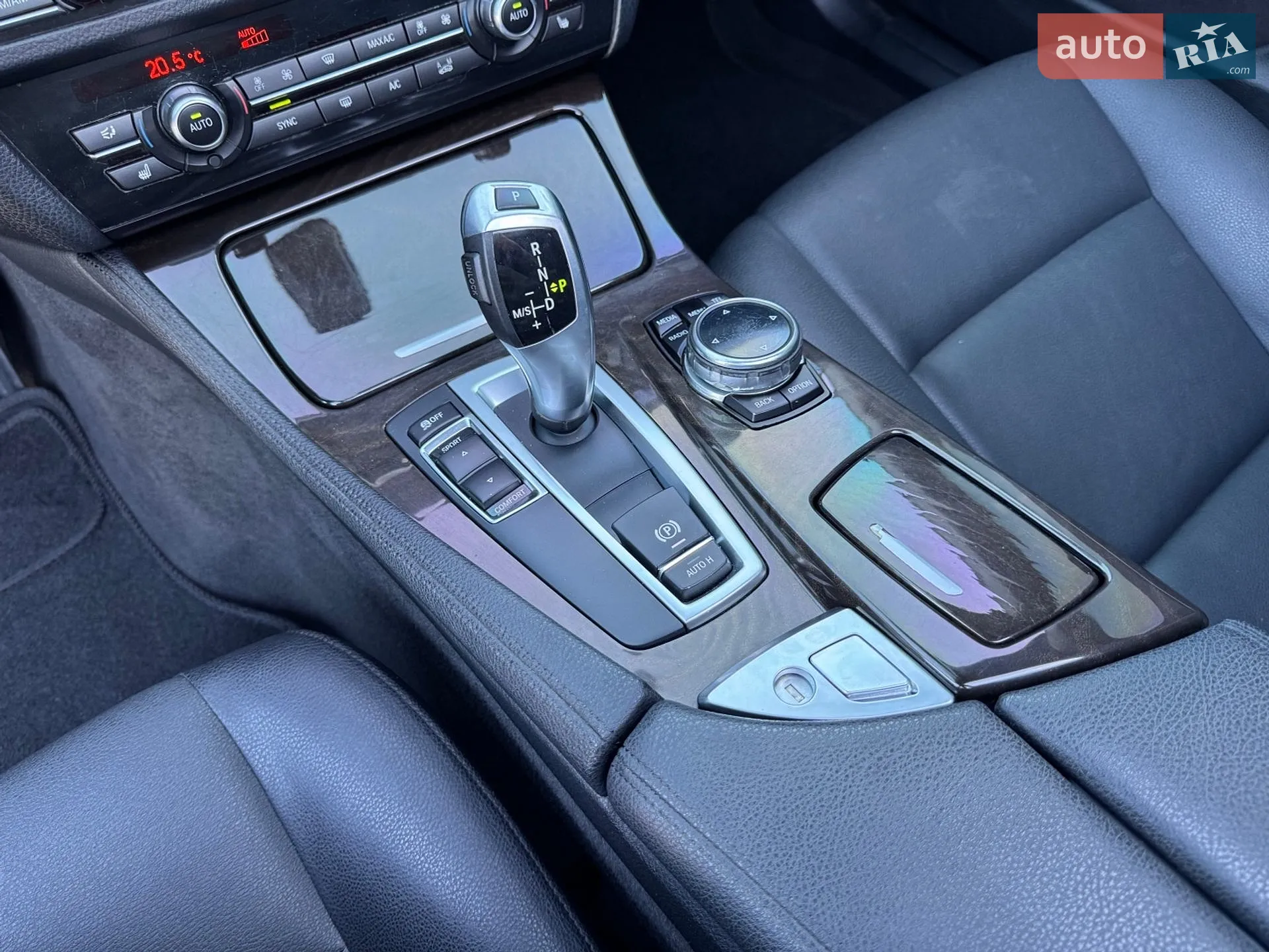 BMW 5 Series 2013 VIN WBA5A5C50ED502186 фото оголошення 29 з 44