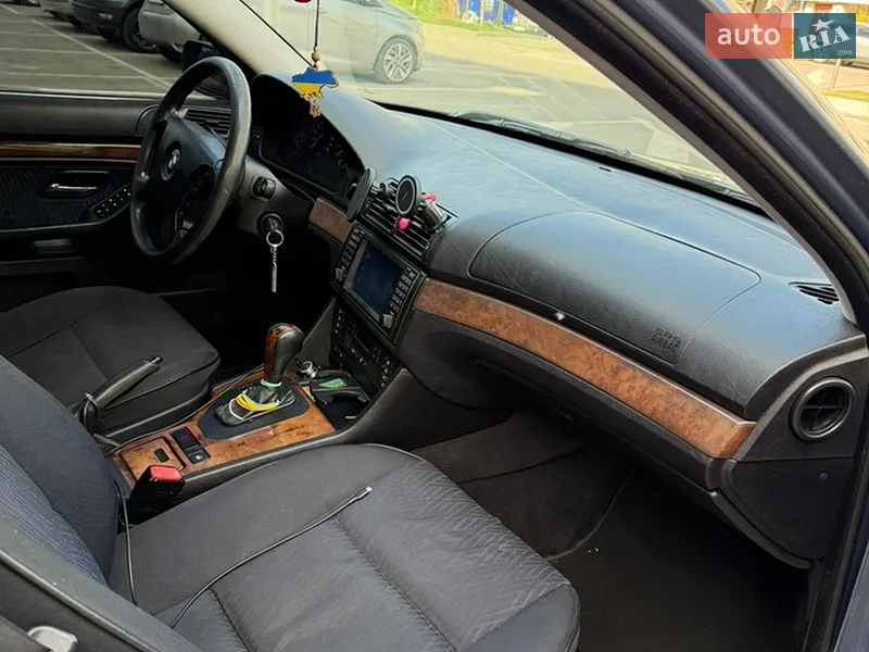 BMW 5 Series 2002 VIN WBADT21040GZ13691 фото оголошення 13 з 51