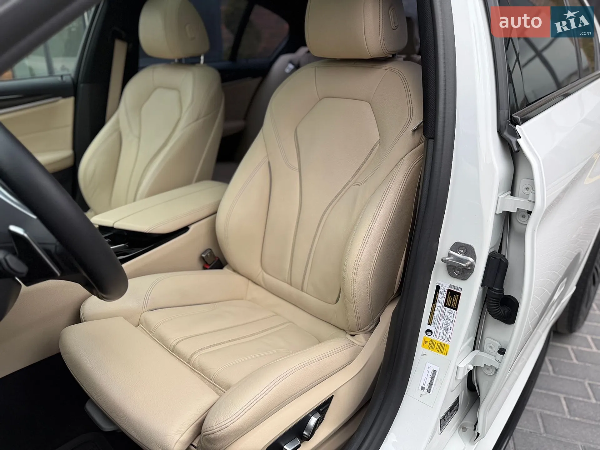 2018 BMW 5er - мініатюра 22