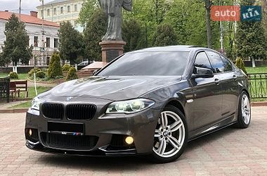 Седан BMW 5 Series 2013 в Чернівцях