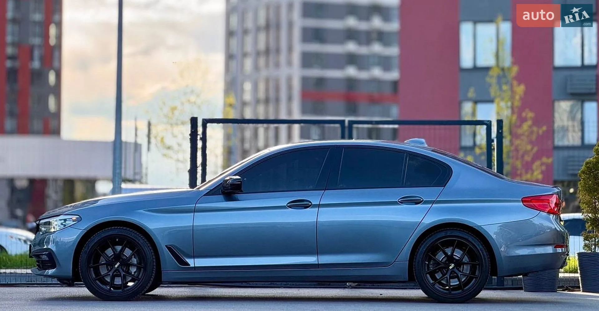 2017 BMW 5er - мініатюра 10